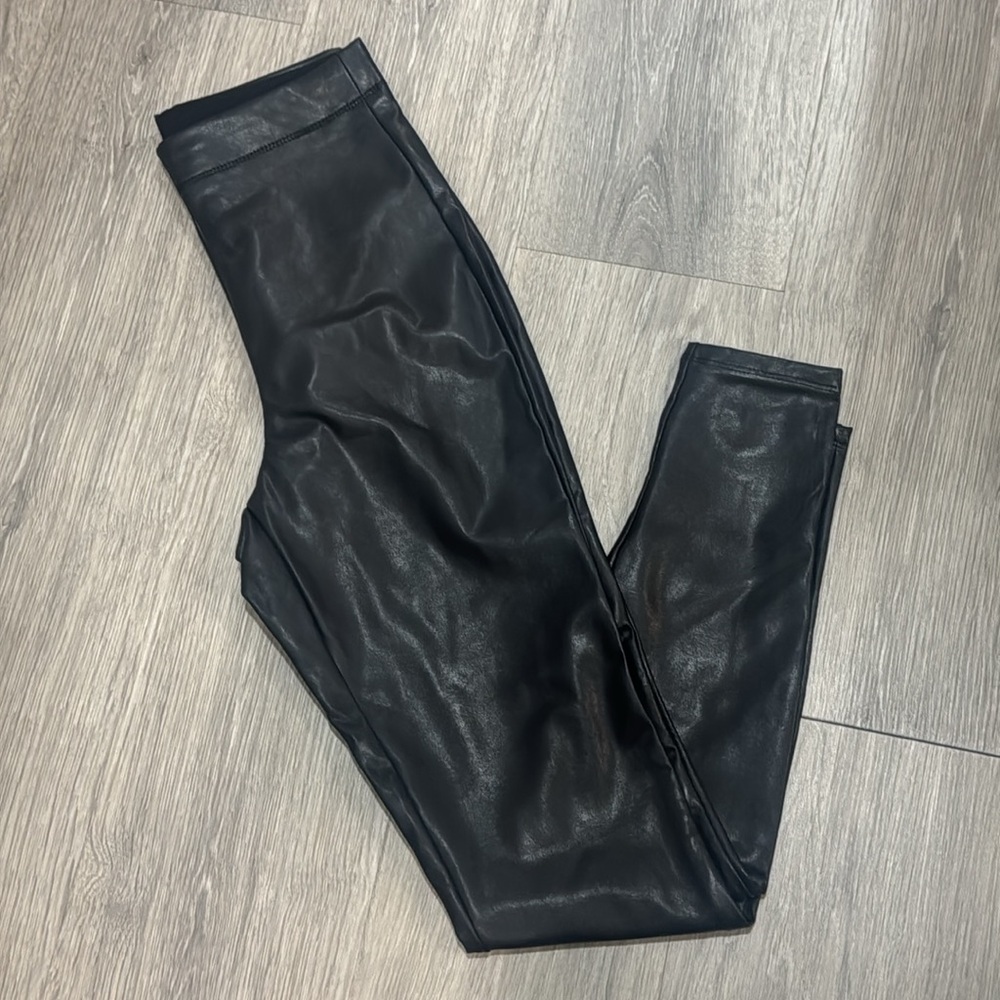 Super Stretch High Waisted Faux Leather Black Leggings Express Women’s Size XS - Picture 10 of 13